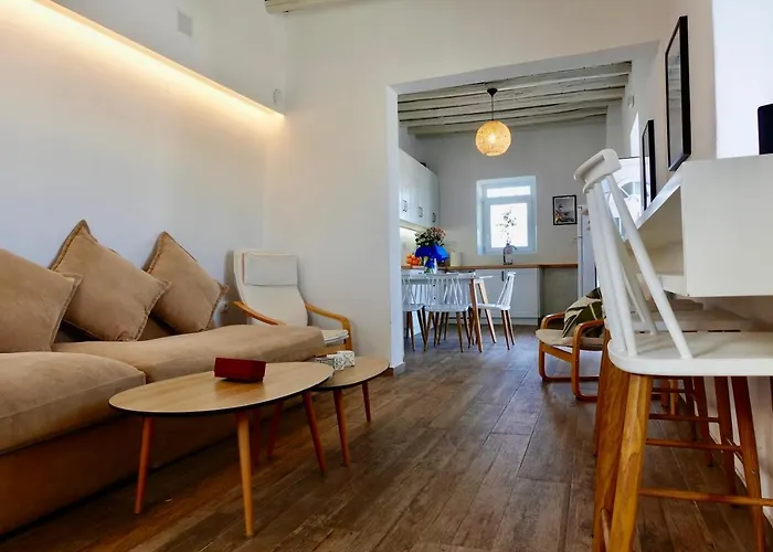 Modern Cycladic Sea View House *