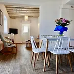 Modern Cycladic Sea View House 度假居