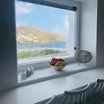 Modern Cycladic Sea View House 度假居